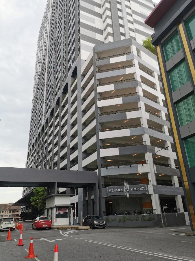 Apple Home 2 At Menara Simfoni, King Size Bed, Cheras, Nexflix, Wifi, Parking Seri Kembangan Extérieur photo
