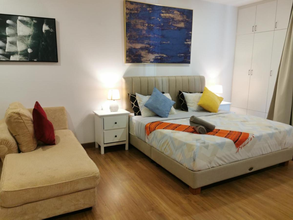 Apple Home 2 At Menara Simfoni, King Size Bed, Cheras, Nexflix, Wifi, Parking Seri Kembangan Extérieur photo